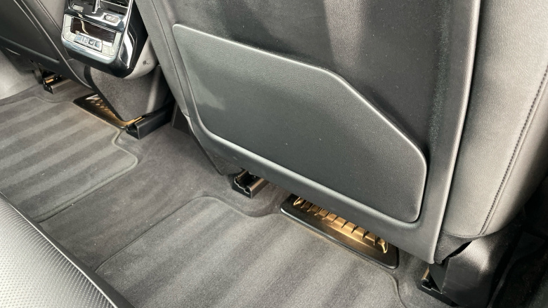 BMW iX 240kW xDrive40 M Sport 76.6kWh 5dr Auto Electric Estate